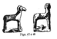 modèles en forme de bélier (fig. 47) et de chien (fig. 48)